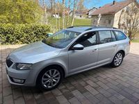Gebraucht Skoda Octavia 105 PS (77 kW) 2014 Kombi