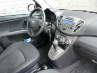 Gebraucht Hyundai i10 Style 86 PS (63 kW) 2013 Silber Kleinwagen