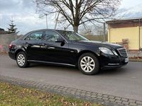 Second-hand Mercedes E250 204 CP (150 kW) 2010 Negru Berlinǎ