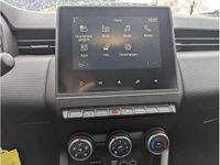 Gebraucht Renault Clio V Equilibre 91 PS (66 kW) 2022 Weiß (gletscherweiss) Kleinwagen