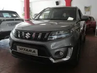 Gebraucht Suzuki Vitara Comfort 116 PS (85 kW) 2024 Grau SUV