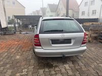 Gebraucht Mercedes C200 Classic 163 PS (119 kW) 2006 Grau Kombi
