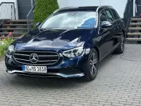 Gebraucht Mercedes E200 Avantgarde 197 PS (144 kW) 2023 Blau Limousine