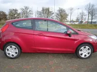 Gebraucht Ford Fiesta Champions Edition 60 PS (44 kW) 2012 Rot Limousine