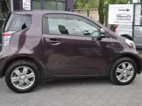 Gebraucht Toyota iQ 68 PS (50 kW) 2010 Violet Kleinwagen