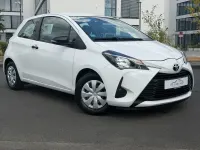 Gebraucht Toyota Yaris Basis 69 PS (50 kW) 2019 Weiß Kleinwagen