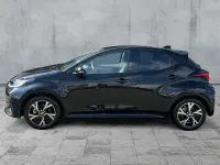 Neu Toyota Yaris 116 PS (85 kW) 2026 Black mica / ink Kleinwagen