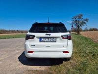 Gebraucht Jeep Compass 241 PS (177 kW) 2022 Weiß SUV