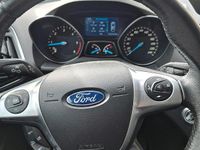 Gebraucht Ford Kuga 150 PS (110 kW) 2015 Schwarz SUV
