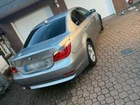 Gebraucht BMW 530 245 PS (180 kW) 2005 Silber Limousine