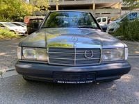 Gebraucht Mercedes 190 109 PS (80 kW) 1992 Grau metallic Limousine