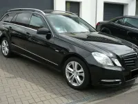 Gebraucht Mercedes E350 Avantgarde 231 PS (169 kW) 2011 Schwarz Kombi
