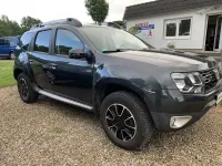 Gebraucht Dacia Duster Black Shadow 125 PS (91 kW) 2017 Grau comete (metallic) SUV