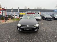 Gebraucht VW Passat Comfortline 120 PS (88 kW) 2017 Deep black perleffekt Kombi