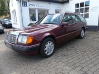 Second-hand Mercedes E300 220 CP (161 kW) 1992 Roșu