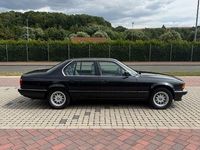 Gebraucht BMW 750 299 PS (219 kW) 1990 Schwarz Limousine