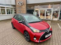 Gebraucht Toyota Yaris Style 99 PS (72 kW) 2016 Rot Kleinwagen