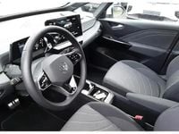 Używany VW ID.3 150 kW (204 KM) 2024 Biały Hatchback