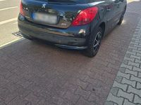 Gebraucht Peugeot 207 95 PS (69 kW) 2009 Schwarz Kleinwagen