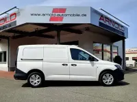 Używany VW Caddy 102 KM (75 kW) 2025 Biały Minivan