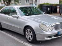Gebraucht Mercedes E200 163 PS (119 kW) 2004 Silber Limousine