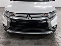 Gebraucht Mitsubishi Outlander 150 PS (110 kW) 2017 Weiß SUV