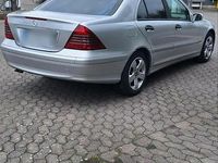 Gebraucht Mercedes C220 150 PS (110 kW) 2005 Grau Limousine