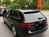 Gebraucht Audi A4 Comfort 190 PS (139 kW) 2016 Schwarz Kombi