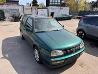 Gebraucht VW Golf III 75 PS (55 kW) 1997 Grün Kleinwagen
