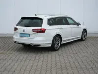 Gebraucht VW Passat Highline 179 PS (131 kW) 2017 Weiß Kombi
