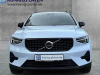 Neu Volvo XC40 Plus 197 PS (144 kW) 2026 Blau SUV