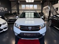 Gebraucht Dacia Sandero Prestige 90 PS (66 kW) 2015 Weiß SUV