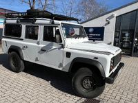 Gebraucht Land Rover Defender 122 PS (89 kW) 2010 Weiß Kombi