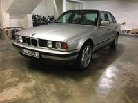 Gebraucht BMW 525 Basis 192 PS (141 kW) 1993 Silber Limousine