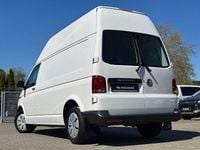 Second-hand VW Transporter 150 CP (110 kW) 2022 Alb Van