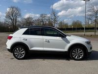 Second-hand VW T-Roc 150 CP (110 kW) 2019 Alb SUV