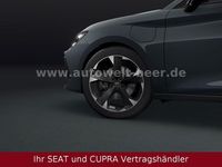 Neu Cupra Leon 204 PS (150 kW) 2026 Blau Limousine