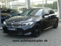 Gebraucht BMW 320 Performance 184 PS (135 kW) 2024 Saphirschwarz Limousine