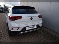 Gebraucht VW T-Roc Move 110 PS (80 kW) 2023 Pure white SUV