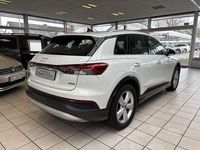 Gebraucht Audi e-tron 219 kW (299 PS) 2021 Gletscherweiß (metallic) SUV