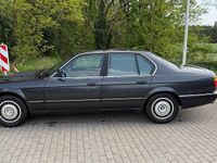 Gebraucht BMW 735 211 PS (155 kW) 1991 Schwarz Limousine
