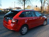 Gebraucht Skoda Rapid Elegance 105 PS (77 kW) 2014 Rot Kleinwagen
