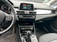 Gebraucht BMW 216 Active Tourer Advantage 116 PS (85 kW) 2019 Weiß Van / Kleinbus