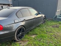Gebraucht BMW 320 150 PS (110 kW) 2007 Grau Limousine