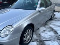 Gebraucht Mercedes E220 150 PS (110 kW) 2005 Silber Limousine