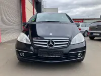 Gebraucht Mercedes A170 Elegance 116 PS (85 kW) 2010 Schwarz Kleinwagen