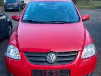 Używany VW Fox 55 KM (40 kW) 2008 Czerwony Hatchback