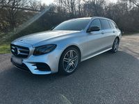 Gebraucht Mercedes E220 AMG 194 PS (142 kW) 2018 Silber Kombi