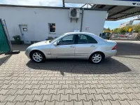 Second-hand Mercedes C200 Elegance 163 CP (119 kW) 2002 Argintiu Berlinǎ