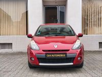 Gebraucht Renault Clio III Dynamique 75 PS (55 kW) 2011 Rot Limousine